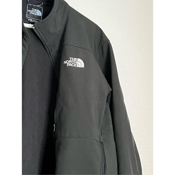 The North Face Men’s TNF APEX Soft-shell Medium, Black, Jacket - Picture 3 of 4